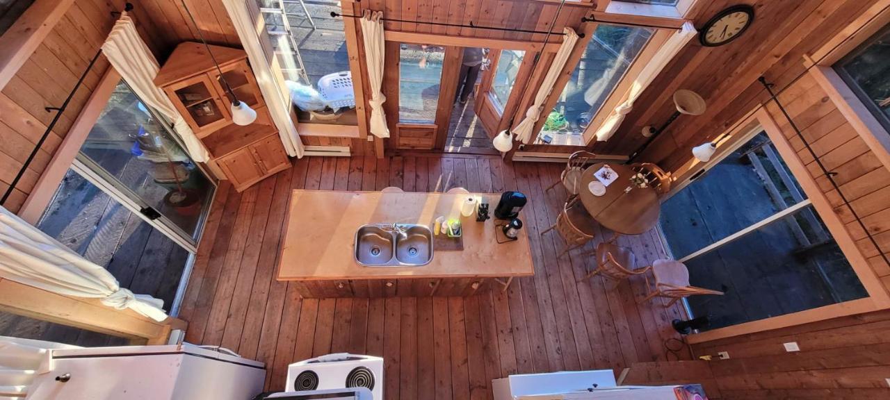 Ocean Views & Sunset Beach Cabin With Soaker Tub & Fire Pit Villa Powell River Exterior foto